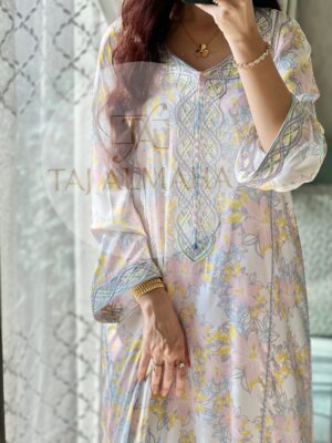 Pastel Jalabiya