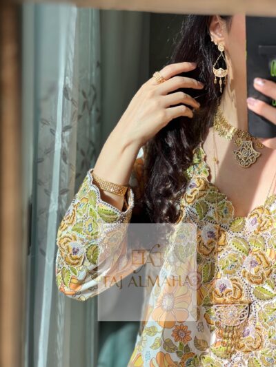 A8974B51-B240-41A5-94D4-9AF127407473 Orange silk Mukhawar