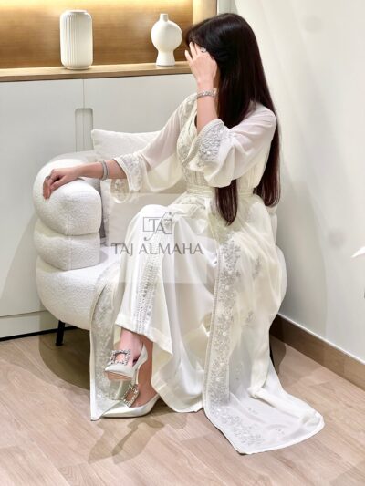 IMG_9300 Bride caftan -0823