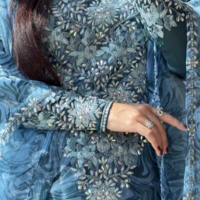 Anoona Thoub style