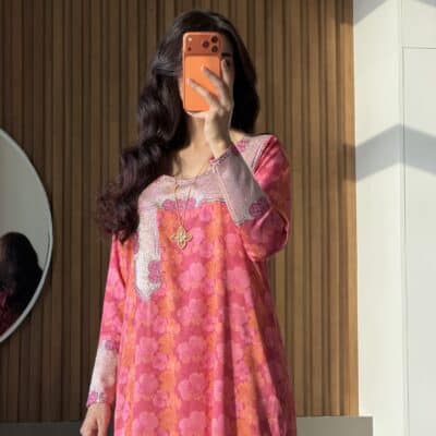 Rosy petal Mukhawar