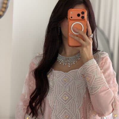 Thoub almeem